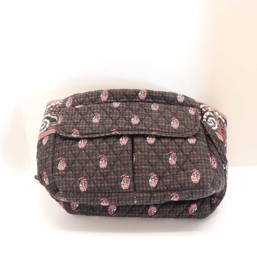 Vera Bradley Cotton Cushioned Cloth Shoulder Tote with Zippers and Pockets